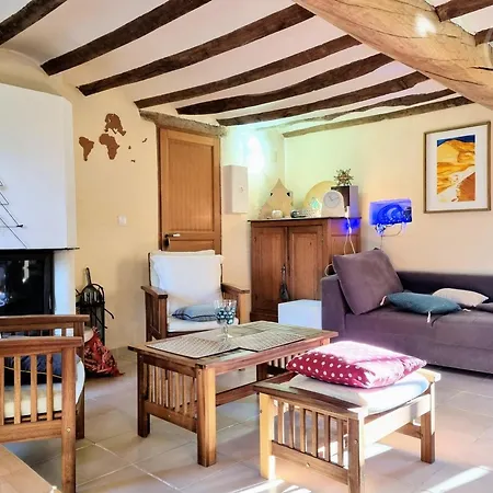 Holiday home Paisible Avec Jardin Prive, Cheminee Et Equipements Modernes Au Coeur Du Parc Naturel De L'avesnois - Fr-1-510-98