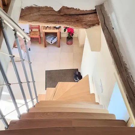 Holiday home Paisible Avec Jardin Prive, Cheminee Et Equipements Modernes Au Coeur Du Parc Naturel De L'avesnois - Fr-1-510-98 Choisies