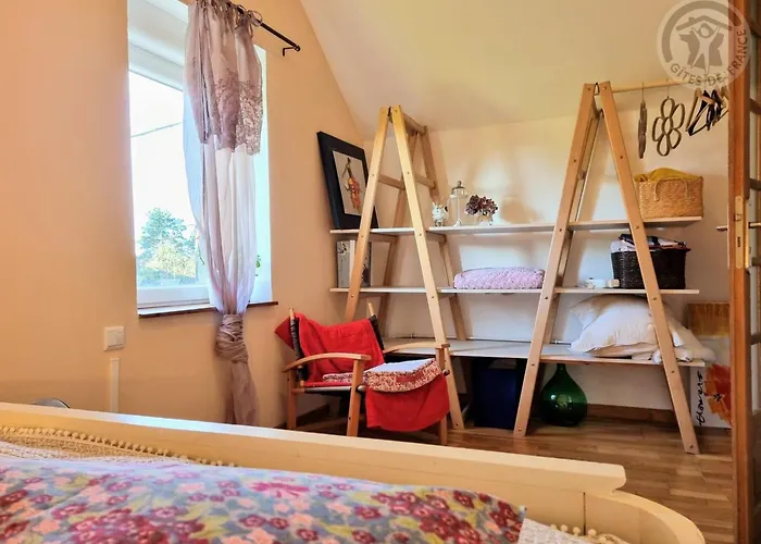 Paisible Avec Jardin Prive, Cheminee Et Equipements Modernes Au Coeur Du Parc Naturel De L'avesnois - Fr-1-510-98 *