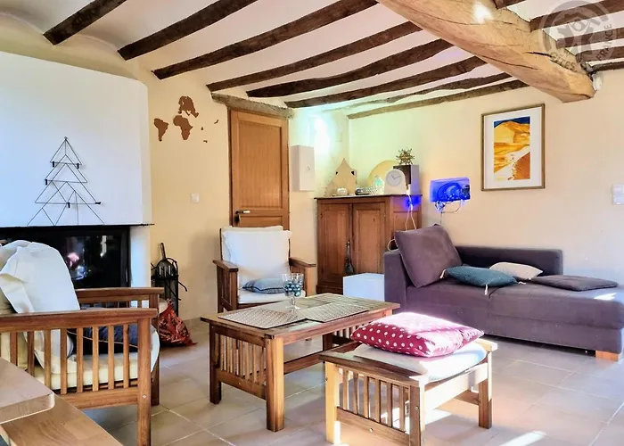 Σπίτι διακοπών Paisible Avec Jardin Prive, Cheminee Et Equipements Modernes Au Coeur Du Parc Naturel De L'avesnois - Fr-1-510-98