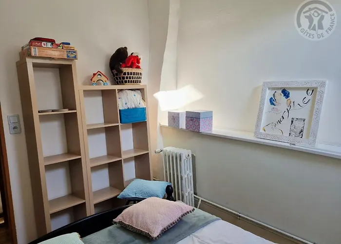 Paisible Avec Jardin Prive, Cheminee Et Equipements Modernes Au Coeur Du Parc Naturel De L'avesnois - Fr-1-510-98 * Choisies